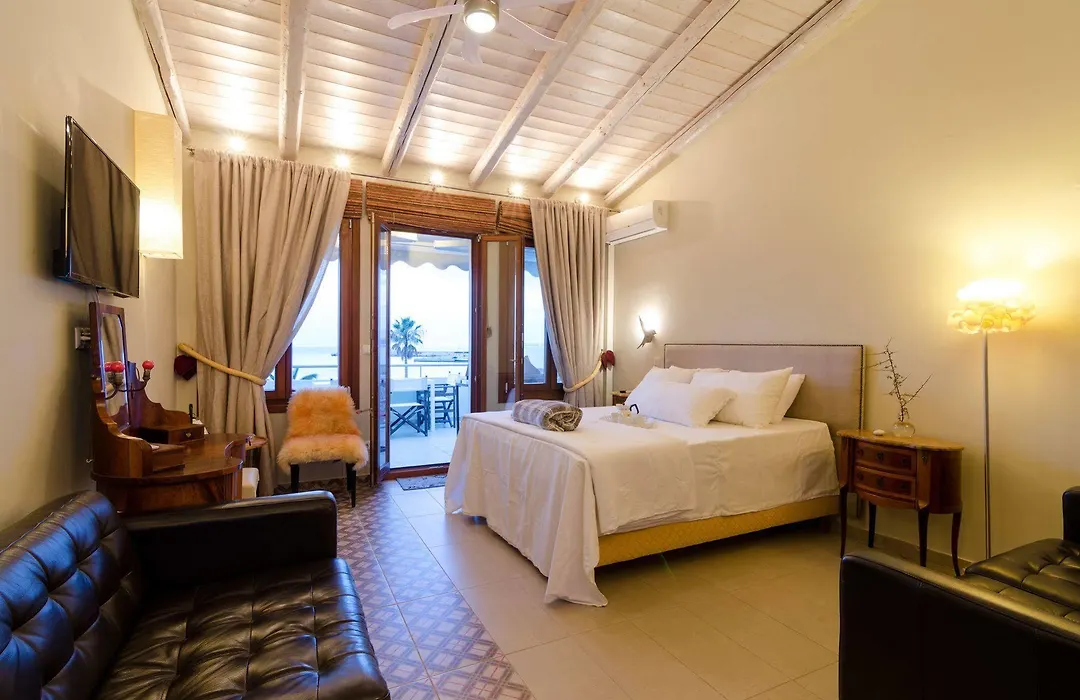 Smaragdi Boutique Hotel-1